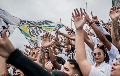 Santos é liberado a jogar com sua torcida para doar renda às vítimas do RS