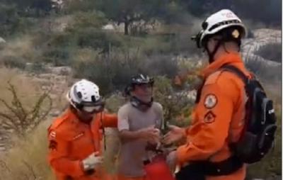 Bombeiros resgatam dupla desaparecida em caatinga no Norte da Bahia