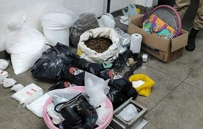 Polícia Militar desarticula laboratório de drogas em Feira de Santana