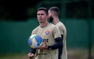 Vitória treina visando o Atlético-GO; confira situação dos jogadores no Departamento Médico