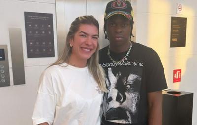 Lore Improta tem dia de fã com Daniel Caesar e relata experiência: "Meio desconfiado"