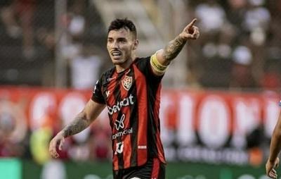 Zeca deixa o Vitória após sequência de vaias da torcida