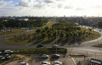 Vereador propõe interdição de vias do CAB aos domingos para práticas esportivas; medida já ocorre na Magalhães Neto