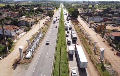 MPF vai investigar ViaBahia por obra de recuperação de passarela na BR-324 que já dura 6 meses