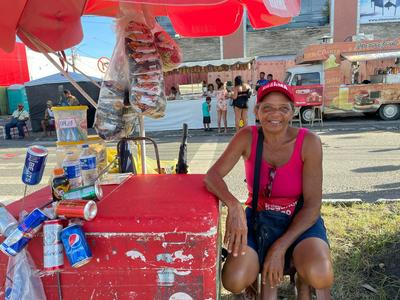 Comerciantes comentam sobre expectativa de vendas para o terceiro dia de Micareta de Feira