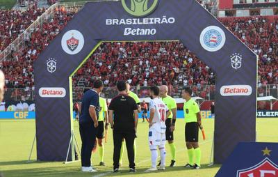 Em nota conjunta, Bahia e Vitória se colocam a favor de paralisação na Série A