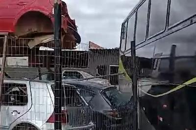 Motorista evita acidente após ônibus perder freios em avenida no Sudoeste baiano