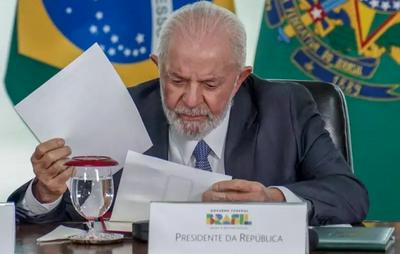 Lula assina MP que garante acordo para manutenção da desoneração da folha de empresas e municípios