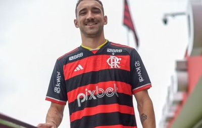 Flamengo: Léo Ortiz esquece incômodo, supera improviso e sobressai no meio