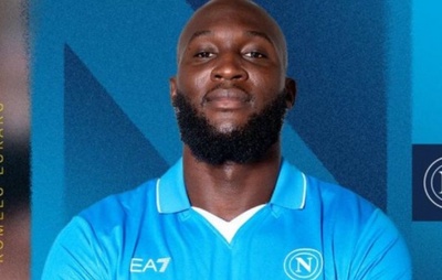 Napoli anuncia Lukaku como novo reforço