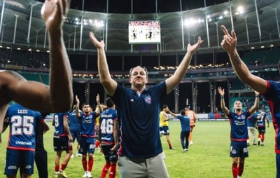 Rogério Ceni comemora um ano de Bahia e admite: "Tenho uma dívida com o torcedor"