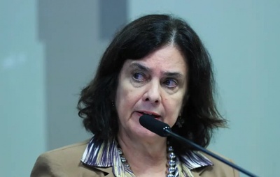 Ministra da saúde diz que risco de chegada da nova variante da mpox é monitorada por COE