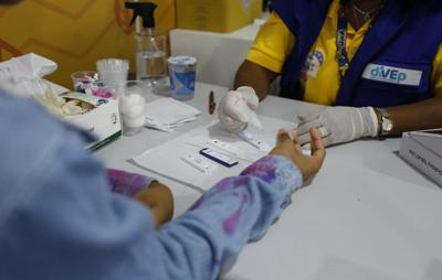 Unidade de testagem rápida para IST’s tem 1.788 exames realizados em três dias no Parque de Exposições