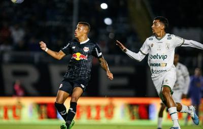 VÍDEO: Preparador físico do Sousa-PB é vítima de xenofobia durante jogo contra o Red Bull Bragantino