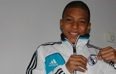 Após ser anunciado pelo Real Madrid, Mbappé se declara ao clube: "Um sonho tornado realidade"