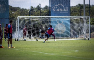 Ainda sem atacante, Bahia termina preparação para enfrentar o Fla; veja o provável time