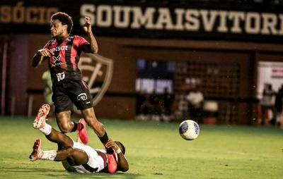 Confira a galeria de fotos do jogo Vitória x Botafogo pela Copa do Brasil