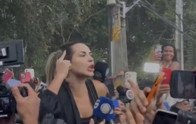 VÍDEO: Deolane Bezerra é liberada de presídio em Recife e segue para prisão domiciliar