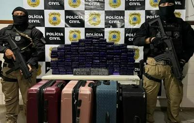 Polícia prende na Bahia passageiras que levavam 100 kg de maconha em ônibus