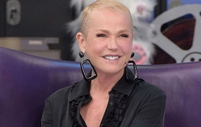 Xuxa anuncia retorno à carreira musical e lançamento de disco