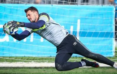 Registrado na CBF, goleiro fica à disposição do Cruzeiro para estrear contra o Vitória no Brasileirão