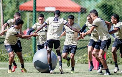 Vitória finaliza preparação para enfrentar o Atlético-GO pela Série A do Brasileiro