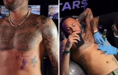 Neymar faz tatuagem em homenagem a filha caçula